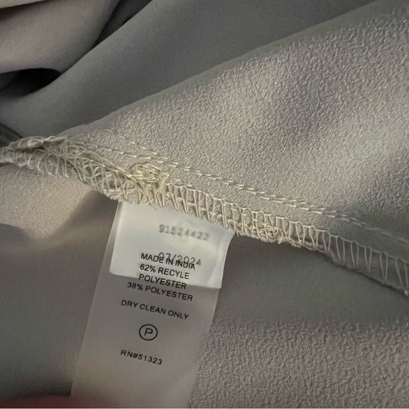 Vince Camuto Women’s Shimmering Gold/Metallic “Confetti Ready” Maxi Skirt - Picture 5 of 5